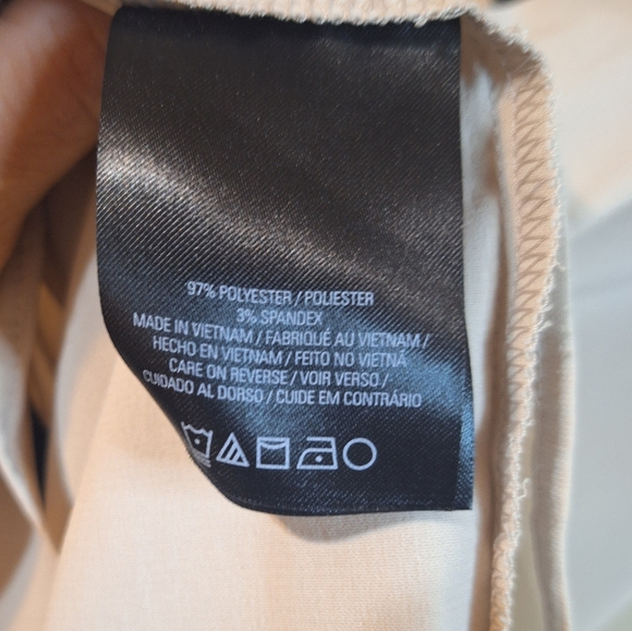 Tahari medium sleeveless taupe and black keyhole blouse - Picture 3 of 7